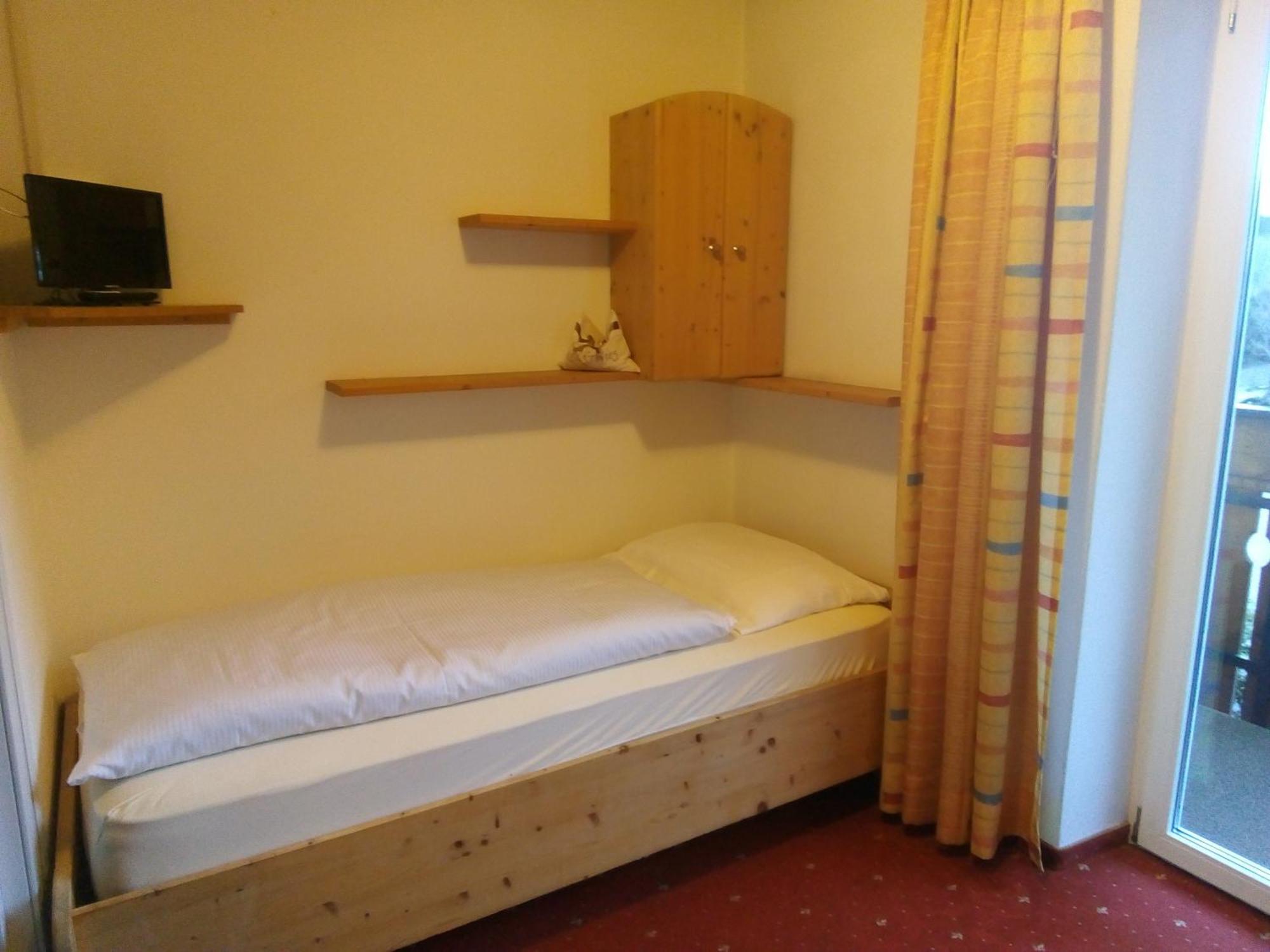 Hotel Schoenwies 特罗德纳 外观 照片